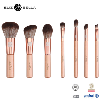 7pcs yang dapat disesuaikan dengan set sikat make-up perjalanan dengan pegangan plastik dan rambut sintetis