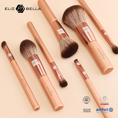 7pcs yang dapat disesuaikan dengan set sikat make-up perjalanan dengan pegangan plastik dan rambut sintetis