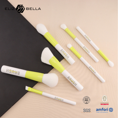 100% Vegan & Animal-Friendly Makeup Brushes ️ Lembut, awet & Terbuat dengan Bertanggung Jawab, Desain Elegan dengan Serat Ultra-Lembut