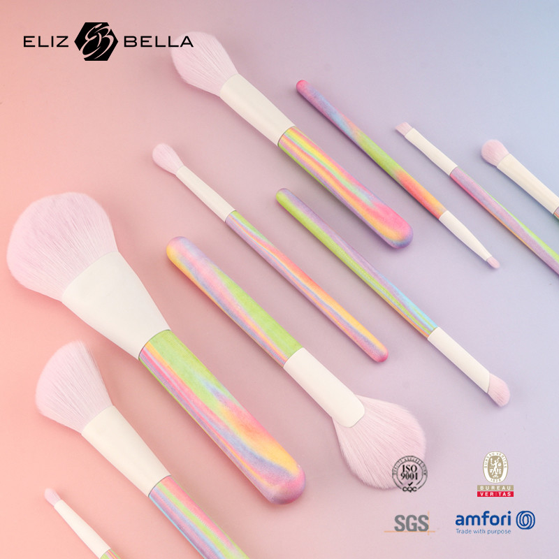 Desain mewah baru kayu pegangan sikat make-up dengan waterproof printing, private label, pesanan OEM / ODM selamat datang