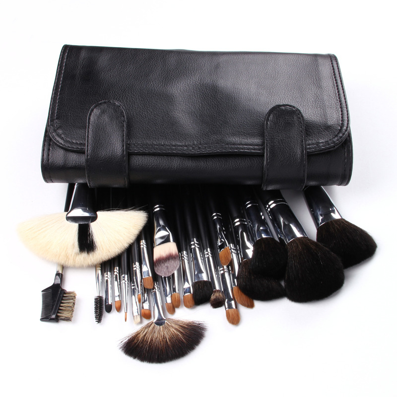 Set Kuas Makeup Perjalanan yang Lebih Lembut dan Higienis Ideal untuk Perbaikan Saat Bepergian Rambut Sintetis Hitam/ Warna yang Disesuaikan